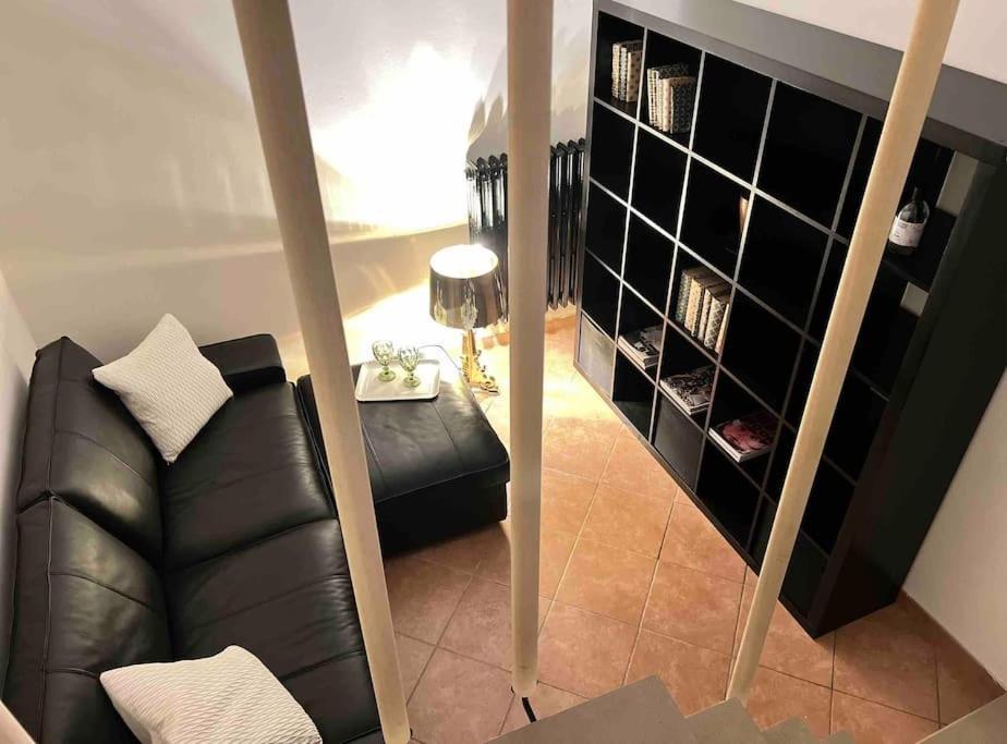 Life Is Beautiful Design Loft Navigli Romolo, Netflix, Wifi, Ac And Street Parking Apartman Milánó Kültér fotó